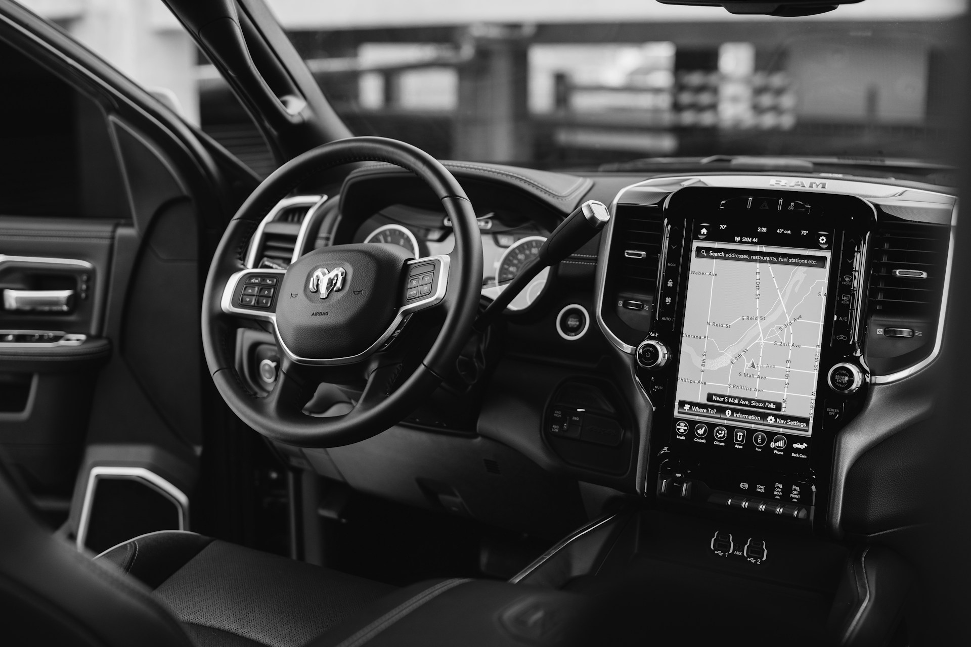 6 Current Issues With Autonomous Vehicles and Potential Solutions